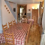 Confortable, Proche Des Pistes De Ski, Avec Jardin, Terrasses Couvertes Et Wi-fi A - Fr-1-589-86 Nyaraló La Bresse