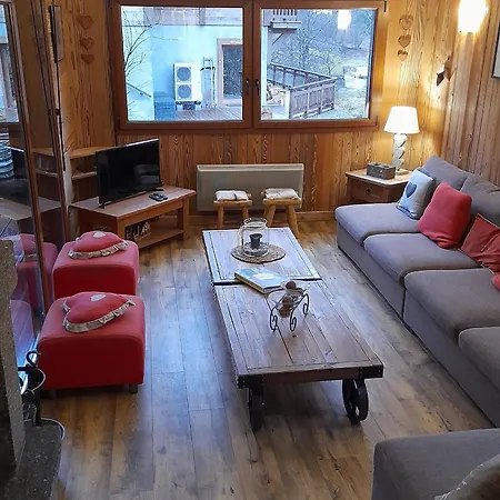 Confortable, Proche Des Pistes De Ski, Avec Jardin, Terrasses Couvertes Et Wi-fi A - Fr-1-589-86 La Bresse