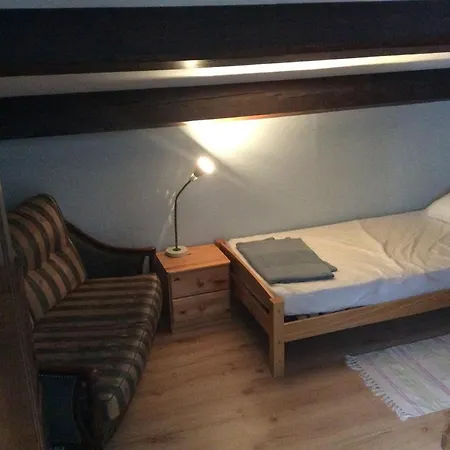 Confortable, Proche Des Pistes De Ski, Avec Jardin, Terrasses Couvertes Et Wi-fi A - Fr-1-589-86 * La Bresse