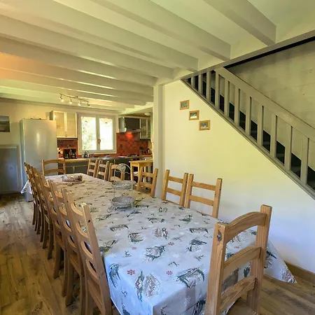 Confortable, Proche Des Pistes De Ski, Avec Jardin, Terrasses Couvertes Et Wi-fi à - Fr-1-589-86 La Bresse