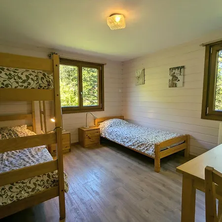 Casa de Campo Confortable, Proche Des Pistes De Ski, Avec Jardin, Terrasses Couvertes Et Wi-fi à - Fr-1-589-86 *