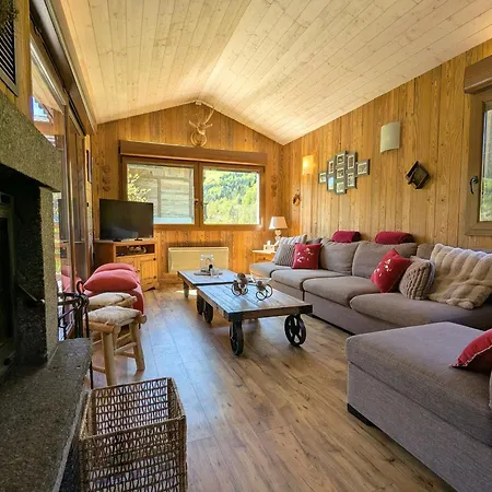 Casa de Campo Confortable, Proche Des Pistes De Ski, Avec Jardin, Terrasses Couvertes Et Wi-fi à - Fr-1-589-86 La Bresse