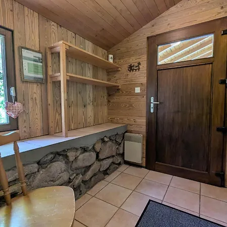 Confortable, Proche Des Pistes De Ski, Avec Jardin, Terrasses Couvertes Et Wi-fi A - Fr-1-589-86 Feriehus